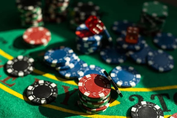 Mobile phone showing janji slot deposit interface with payment method options
